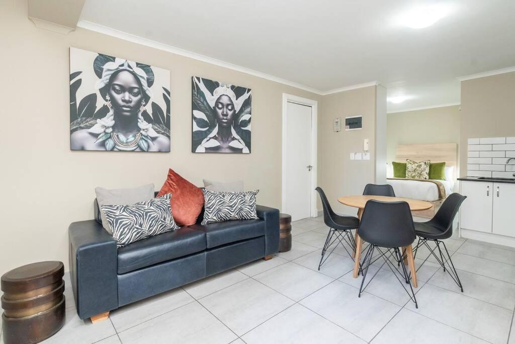 Cosy Haven * Cape Town
